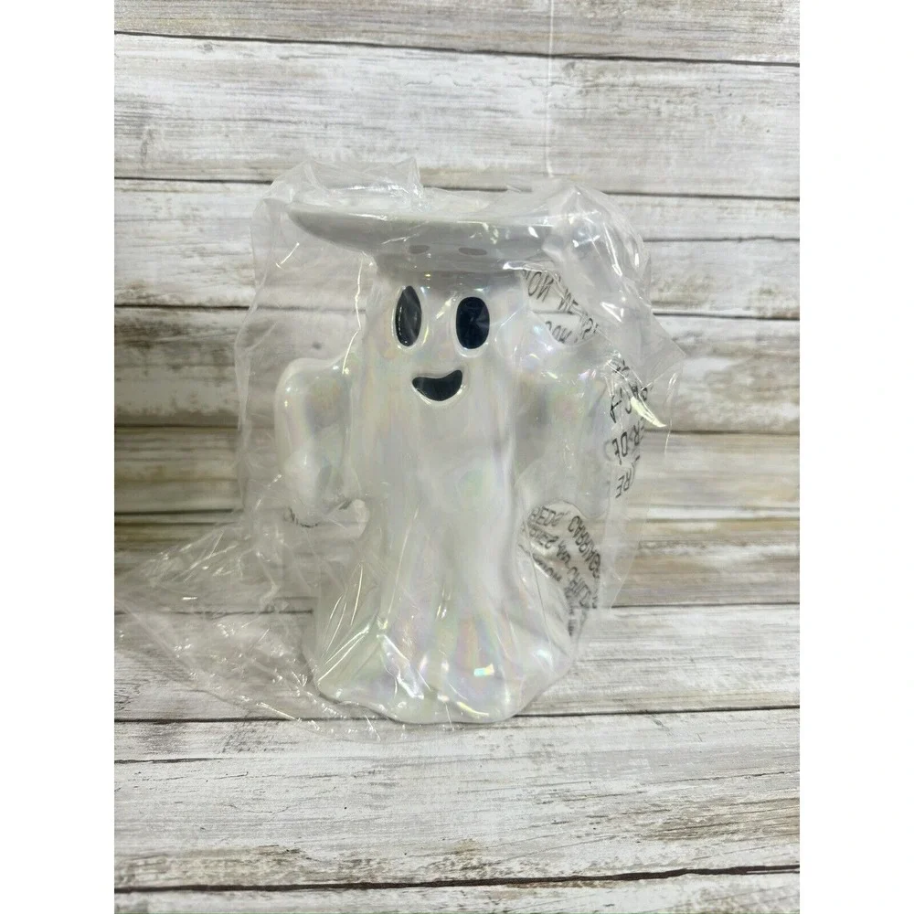 BRAND NEW 2024 Halloween‎ GHOST 3-Wick Candle Pedestal BOXED Bath & Body Works